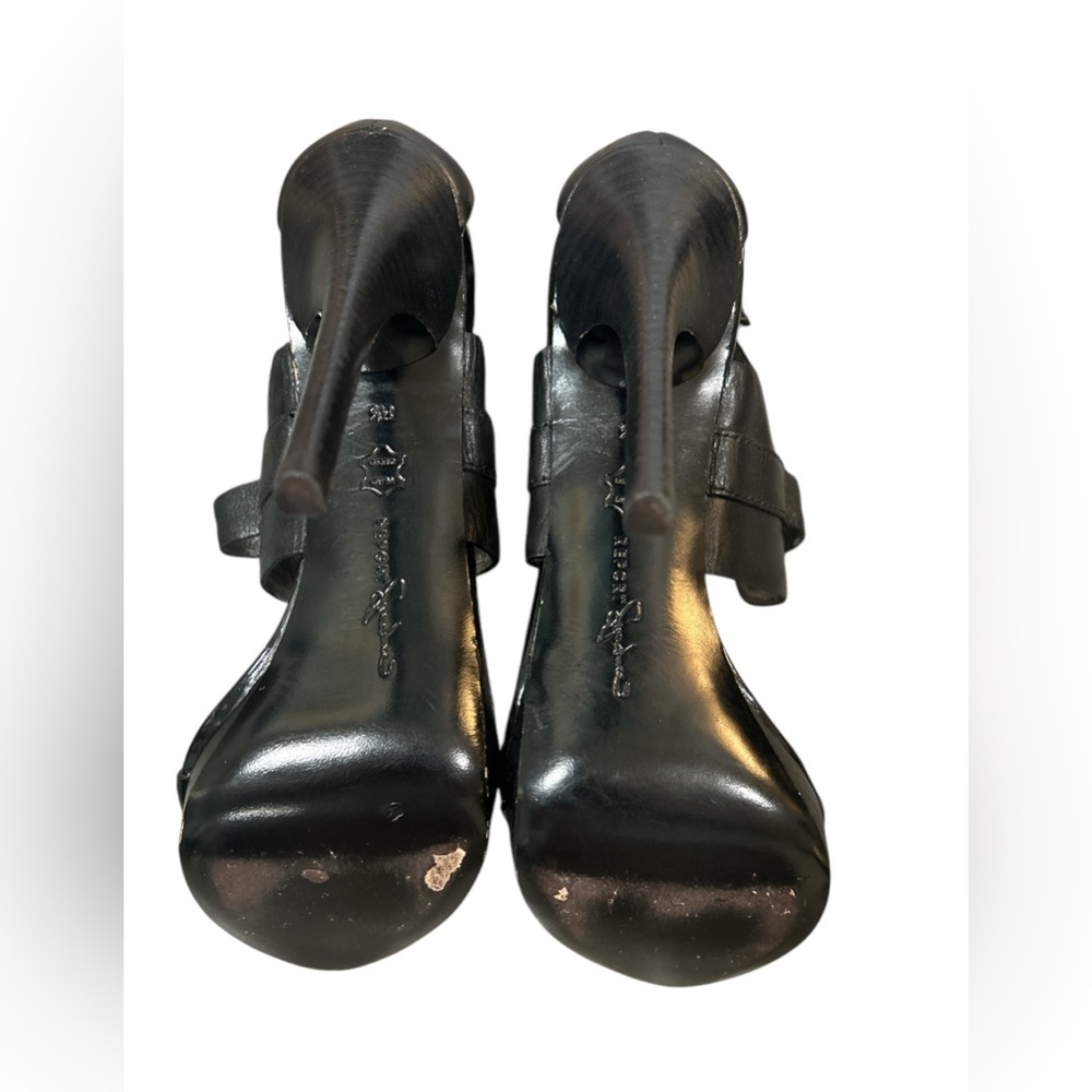 Report Signature Randolph black patent leather 5” heels. Size 8.5. EUC - Picture 4 of 5